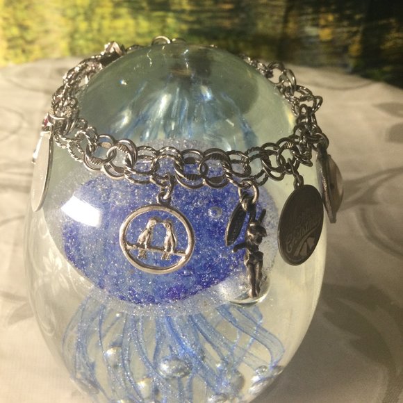 STERLING SILVER CHARM BRACELET PLUS 8 FREE CHARMS - Picture 2 of 3